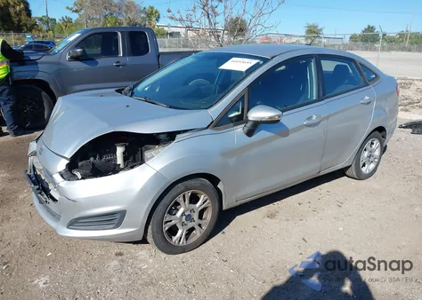 2016 Ford Fiesta Se z USA, uszkodzony, nr VIN 3FADP4BJ8GM179363